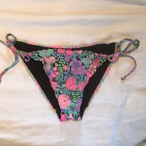 Victoria’s Secret bathing suit bottoms